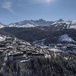 Magnifique Duplex A Courchevel, Spacieux Et Moderne Pour 8 Personnes - Fr-1-563-134