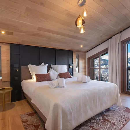 Magnifique Duplex A Courchevel, Spacieux Et Moderne Pour 8 Personnes - Fr-1-563-134